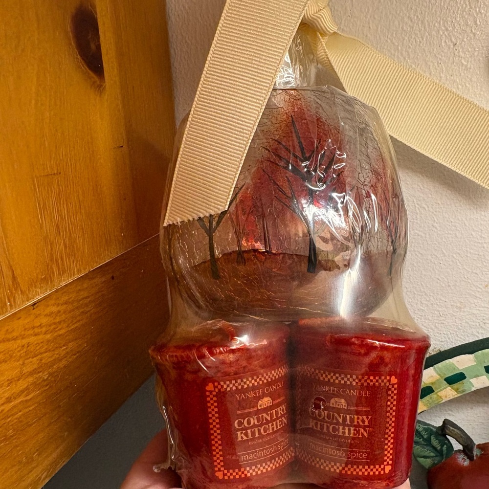 Yankee Candle Country Kitchen Macintosh Spice Gift Set